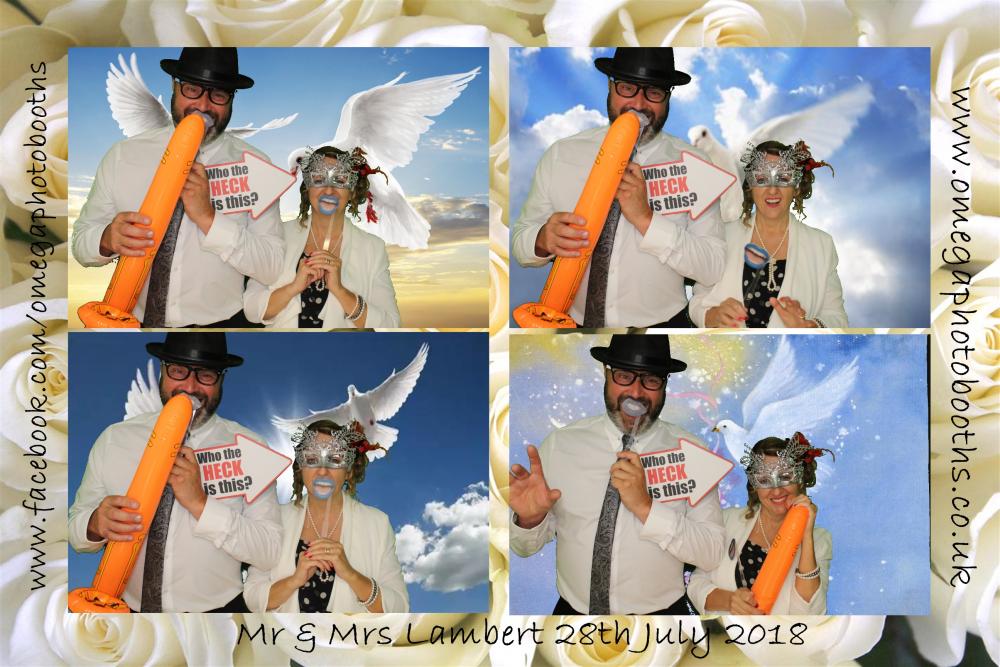 Hannah & Mikes Wedding | View more photos from the event at gallery.omegaphotobooths.co.uk/u/Omega-Photobooths/Hannah-Mikes-Wedding